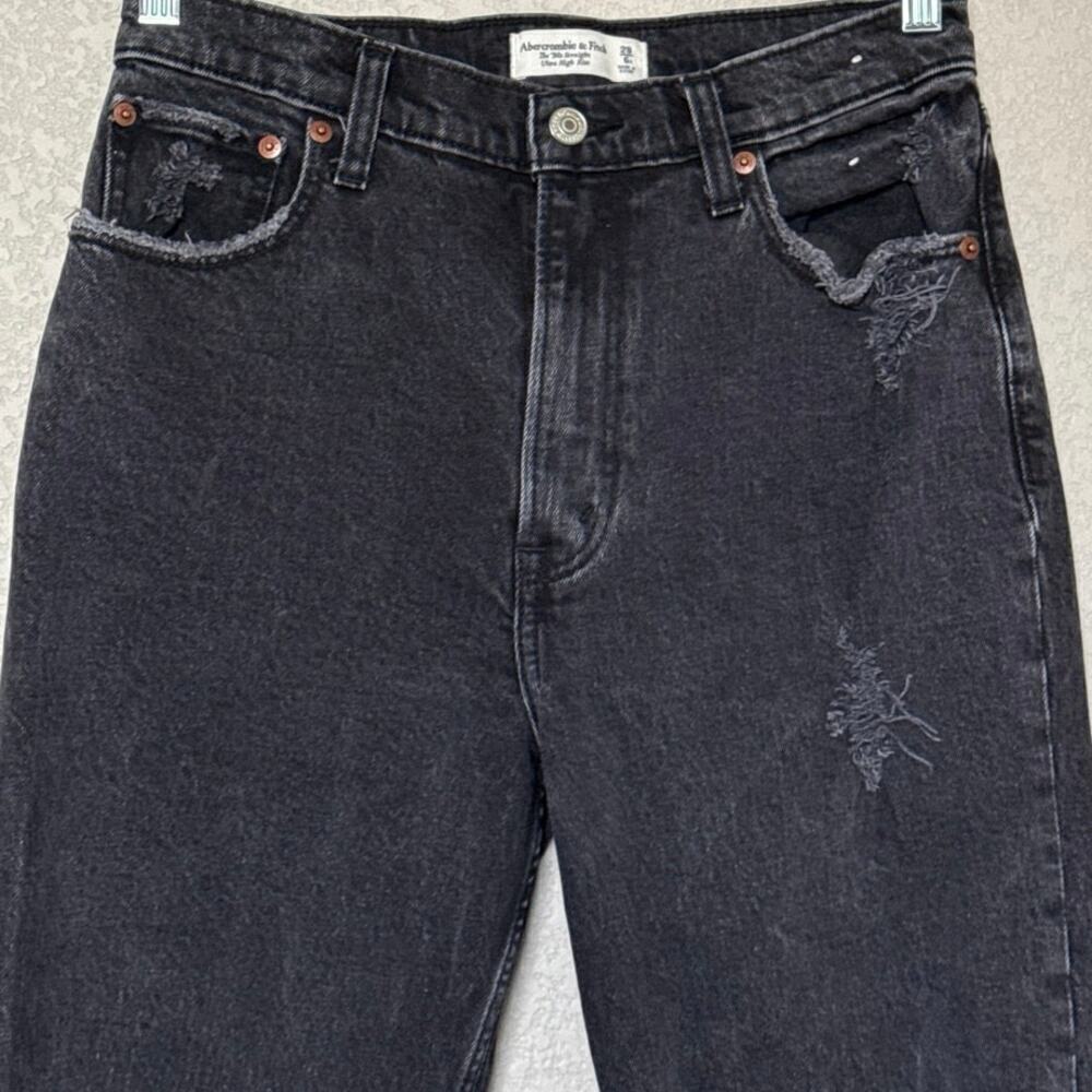 Abercrombie and Fitch Womens 90’s Straight Ultra High Rise Black Destroy Sz 28/6 - Picture 3 of 9